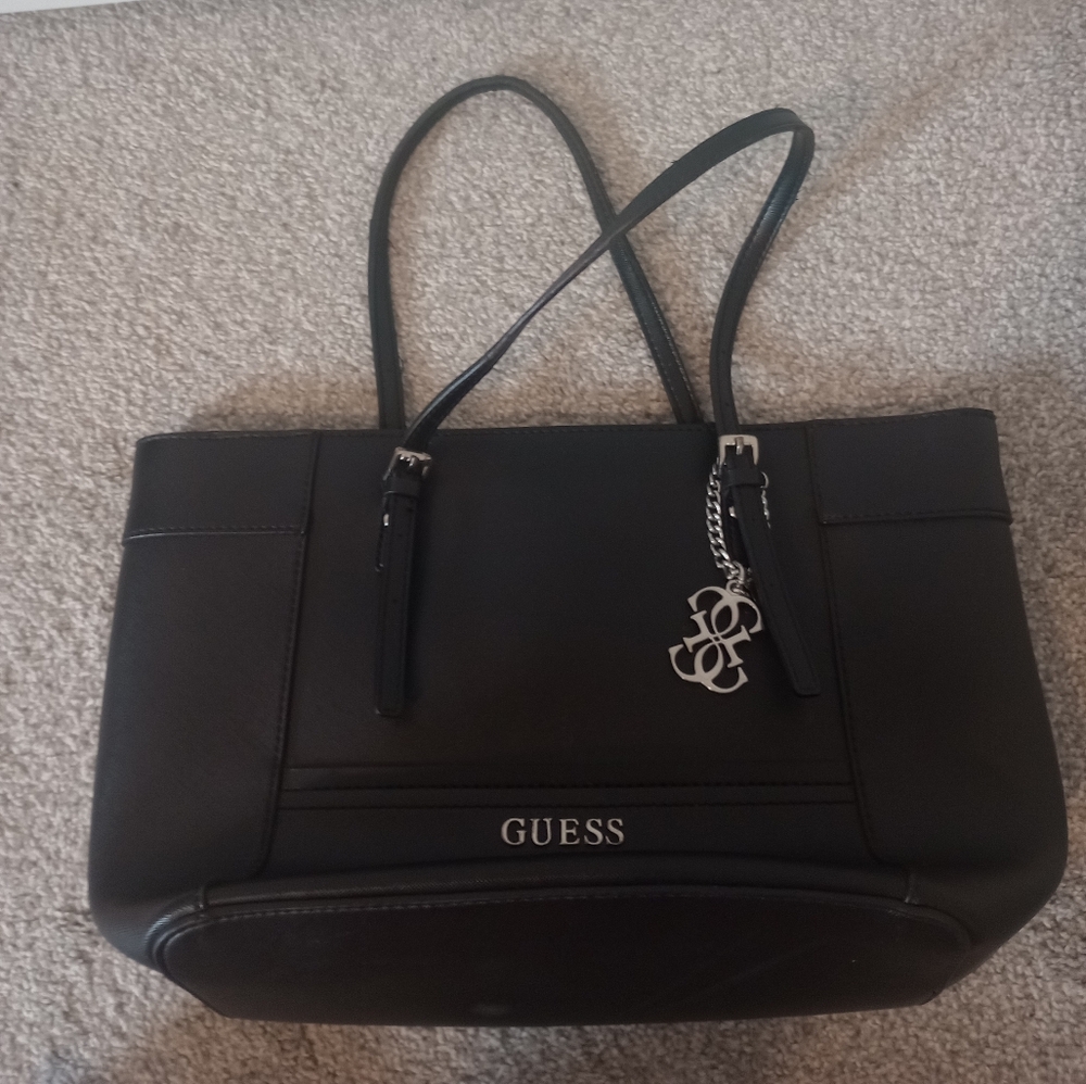 Guess Delaney Black Women's Tote Bag